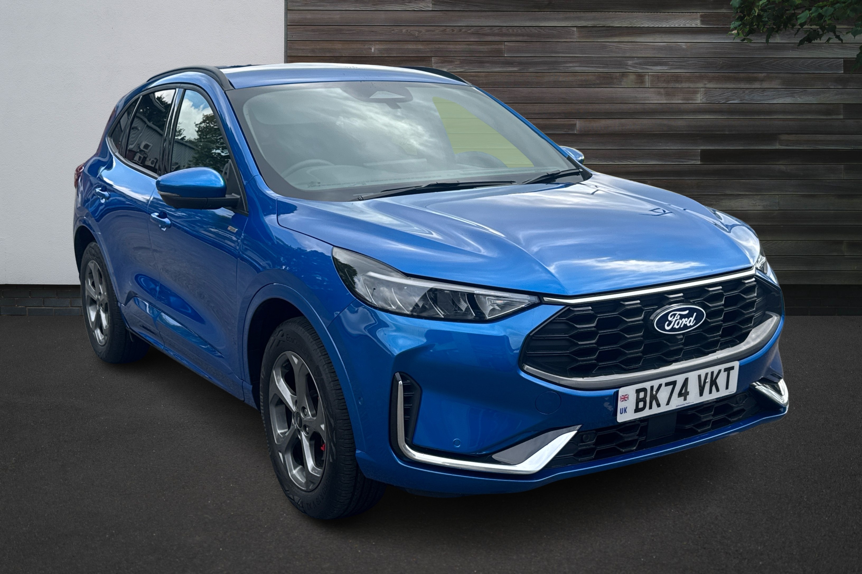 Main listing image - Ford Kuga