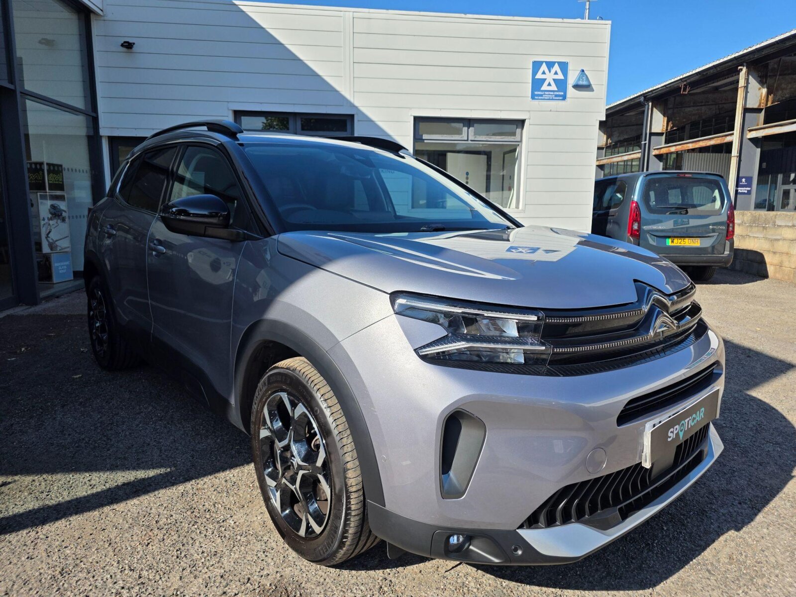 Main listing image - Citroen C5 Aircross