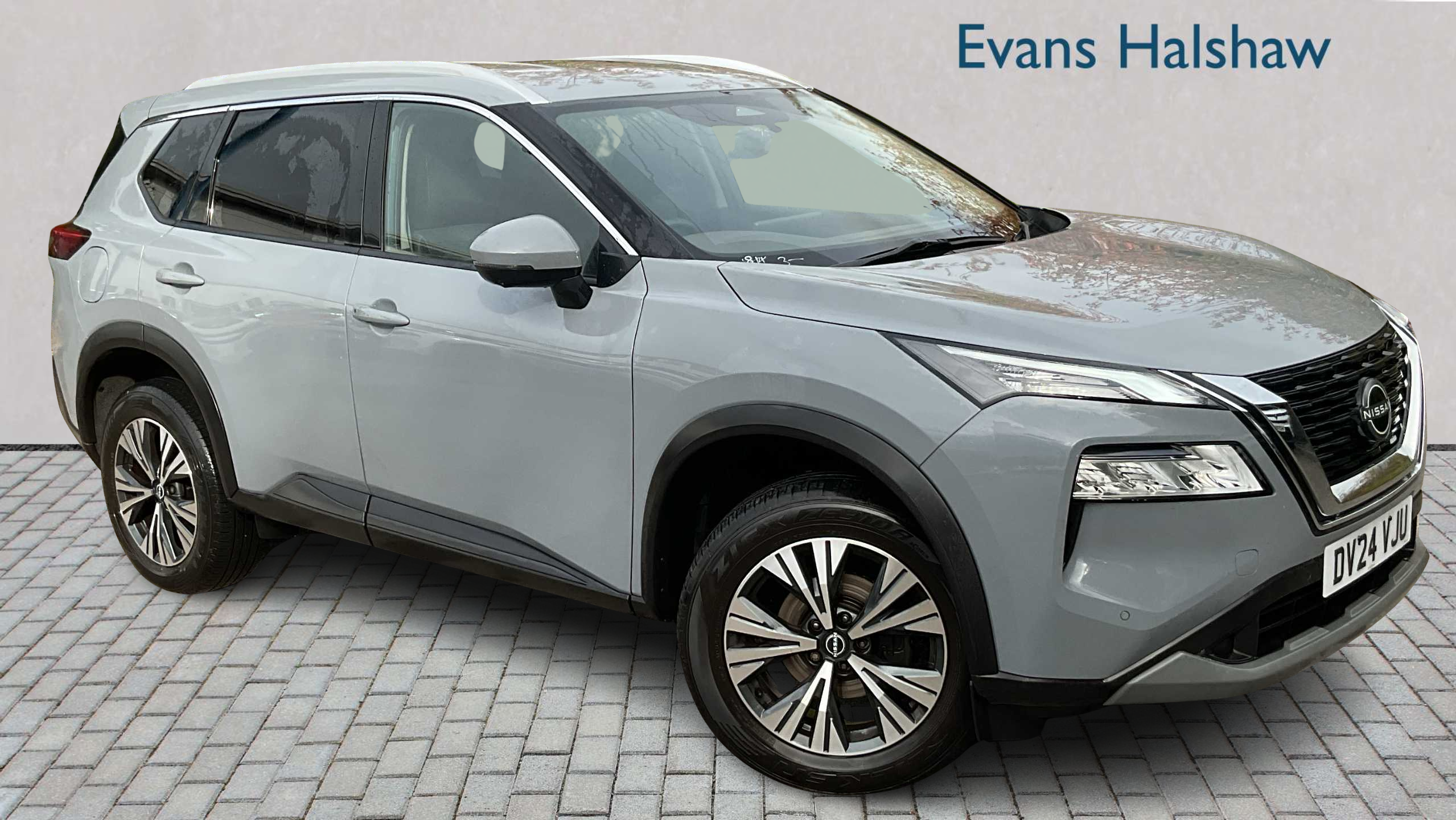 Main listing image - Nissan X-Trail