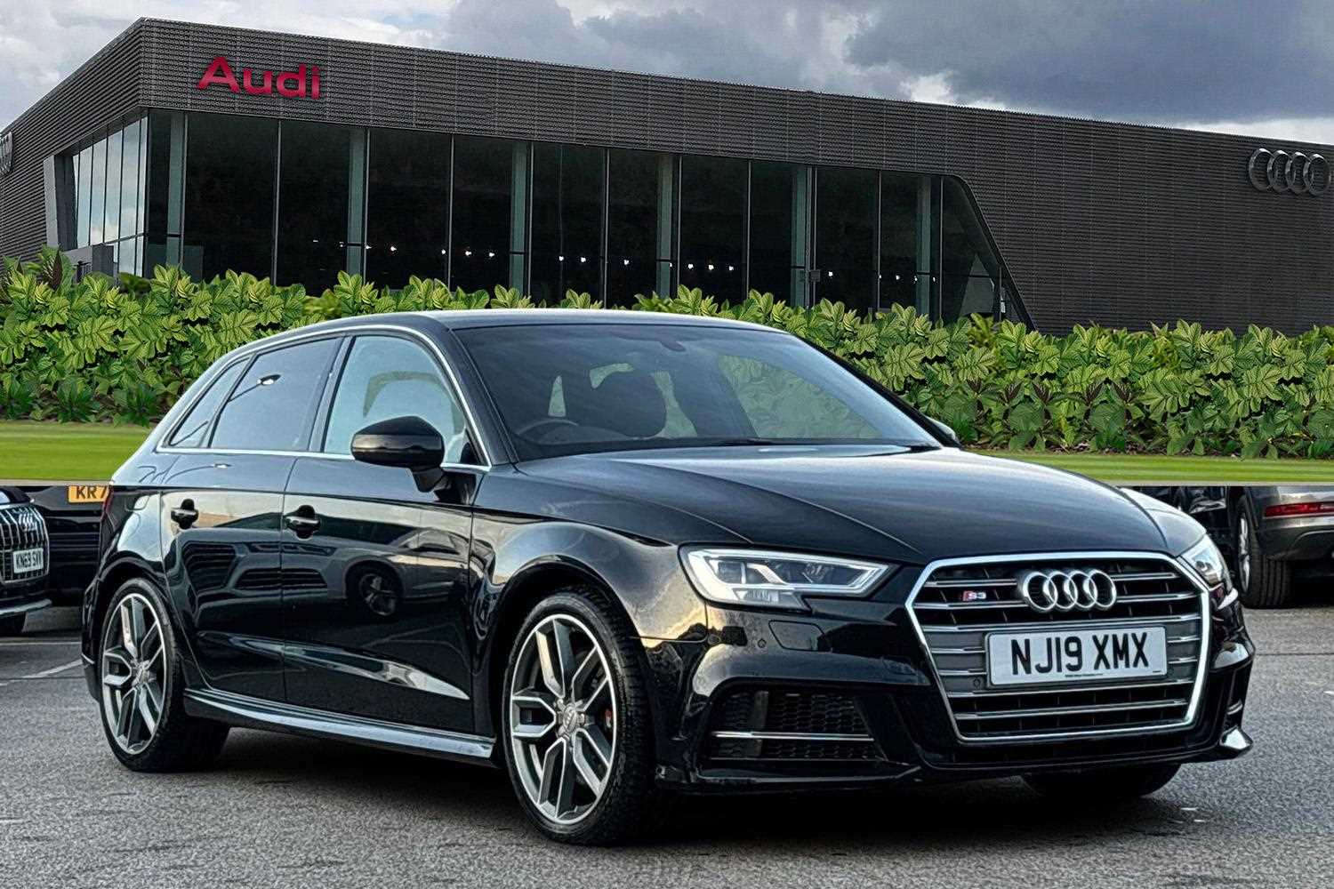 Main listing image - Audi S3