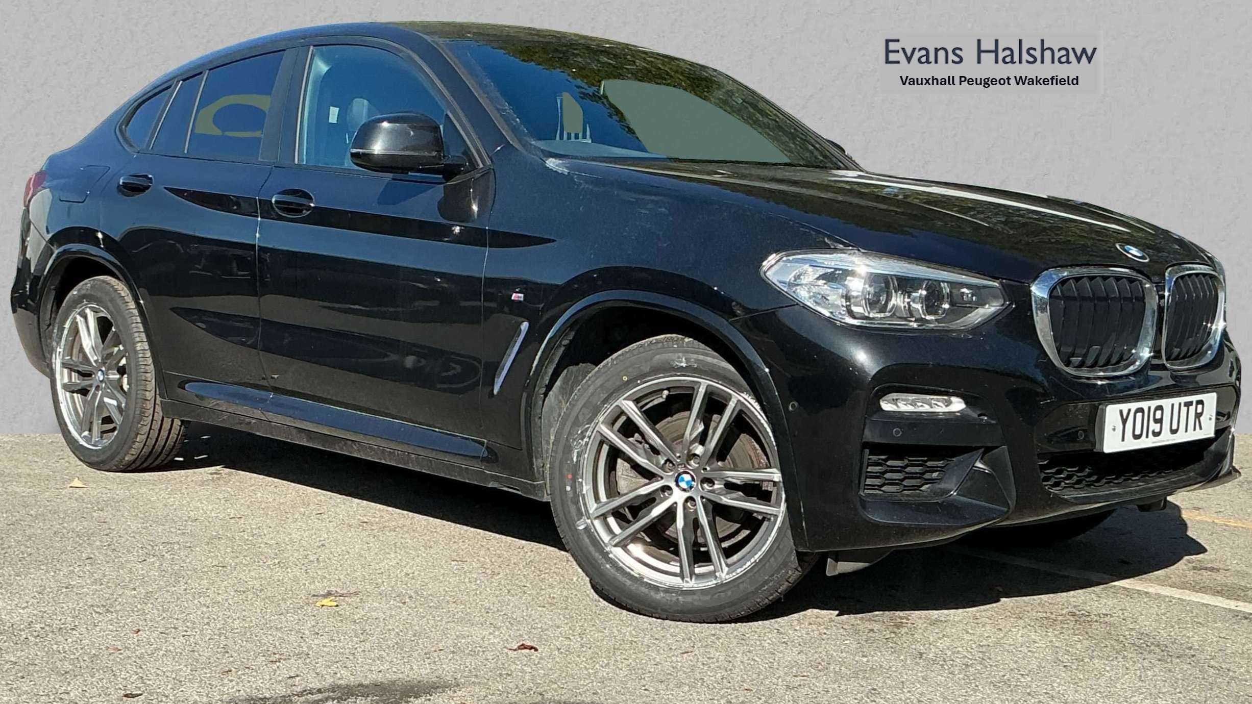 Main listing image - BMW X4