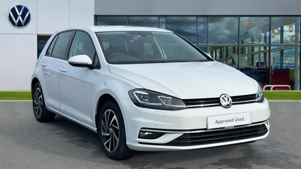 Main listing image - Volkswagen Golf