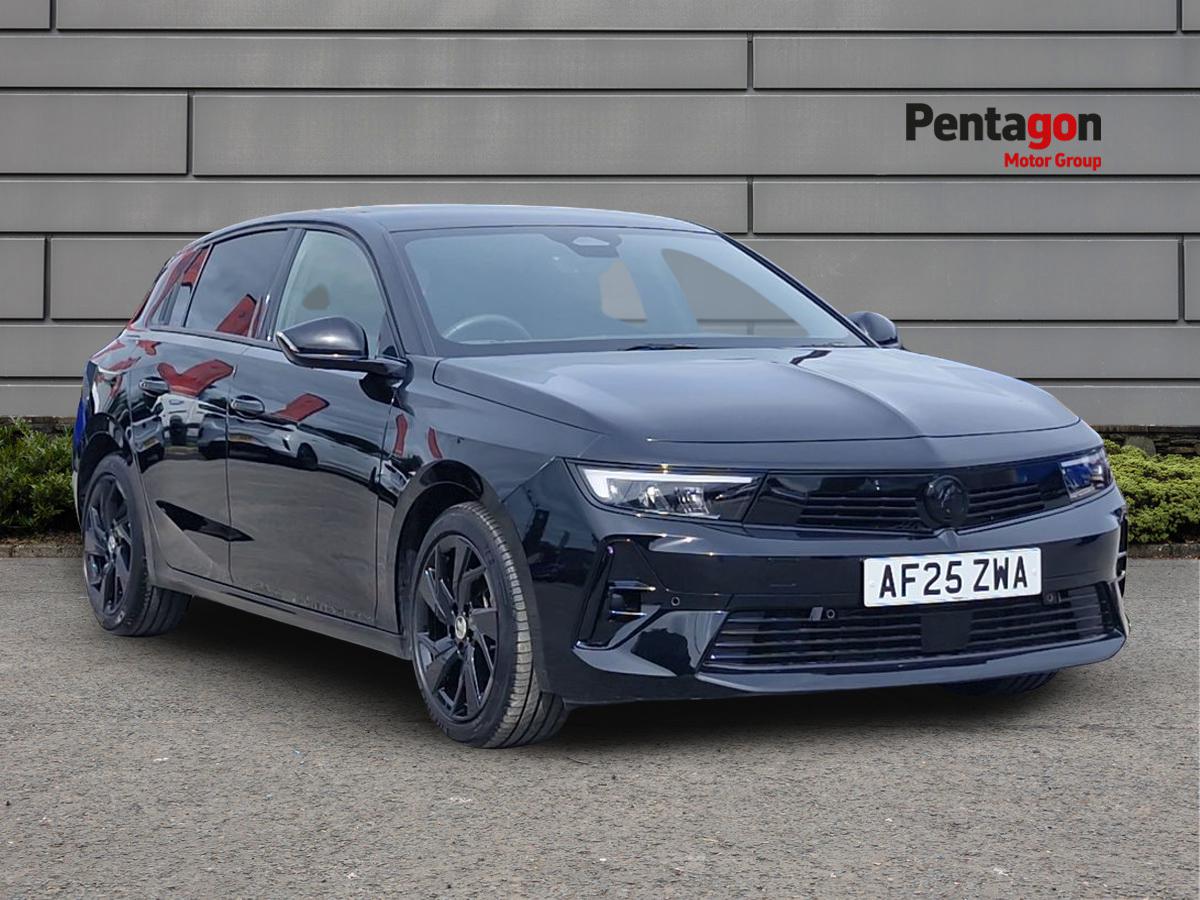 Main listing image - Vauxhall Astra