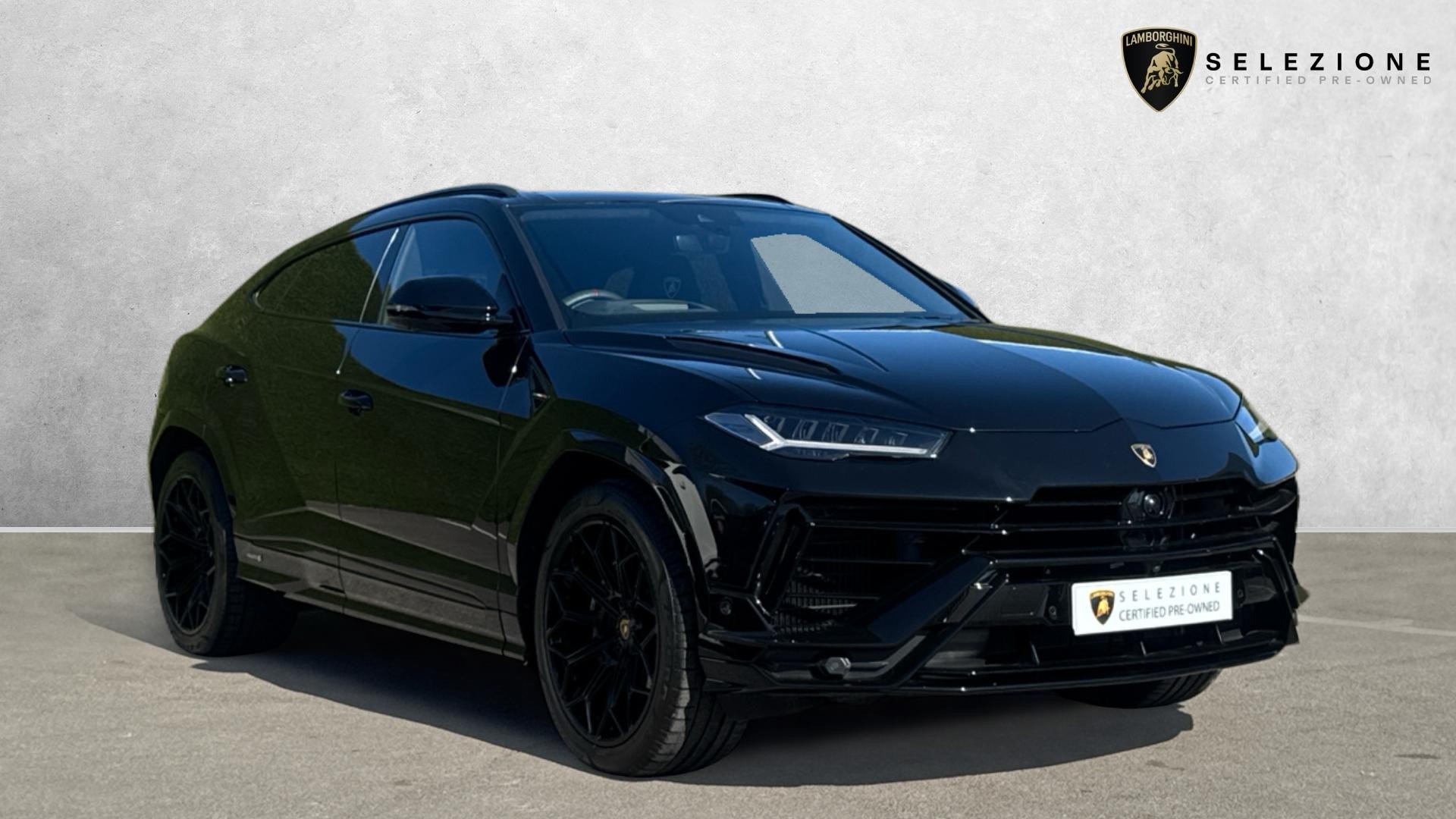 Main listing image - Lamborghini Urus