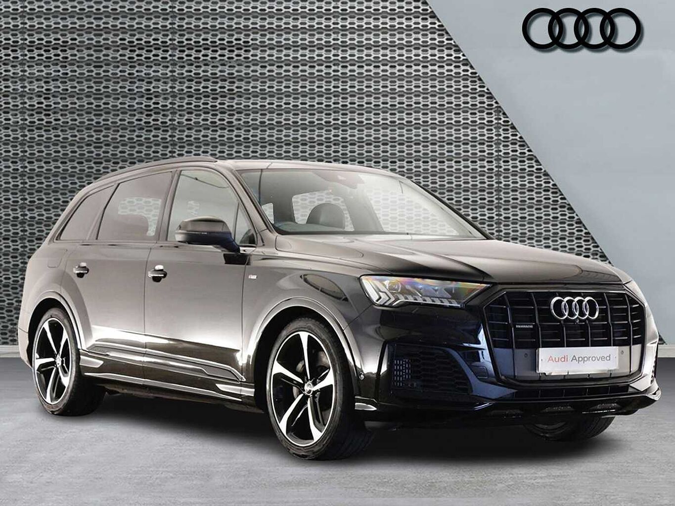 Main listing image - Audi Q7
