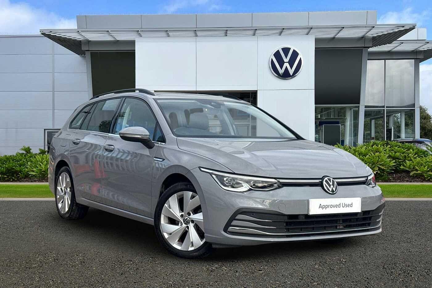 Main listing image - Volkswagen Golf Estate