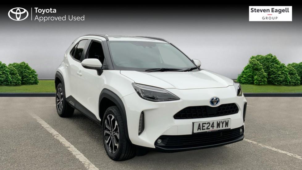 Main listing image - Toyota Yaris Cross