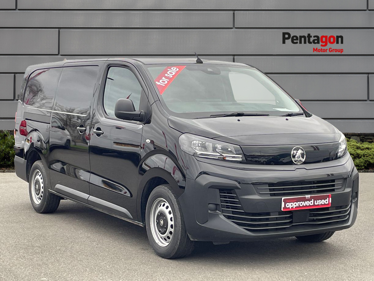 Main listing image - Vauxhall Vivaro