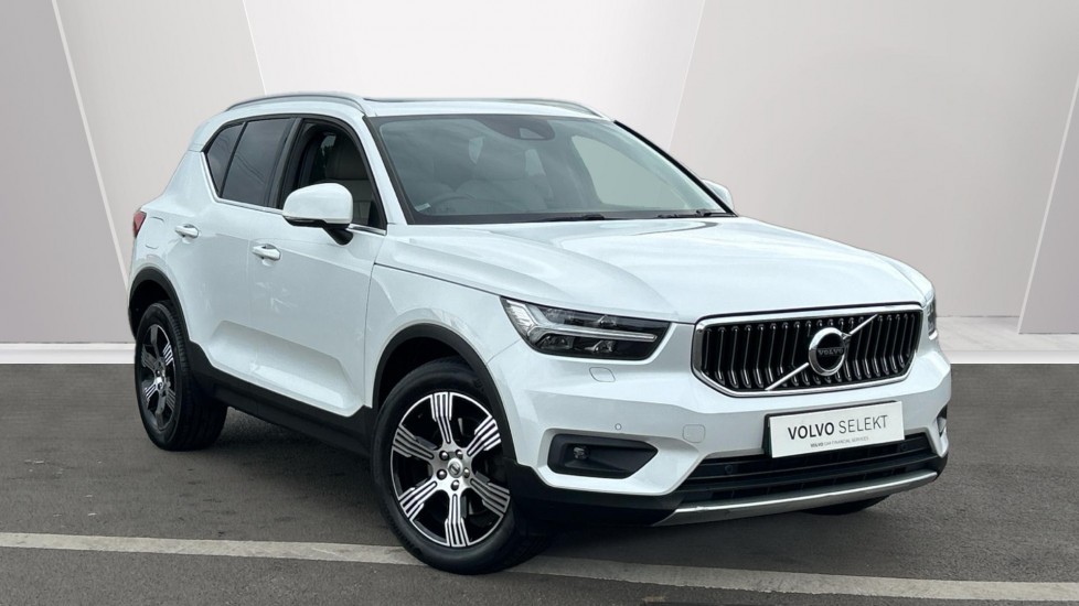 Main listing image - Volvo XC40