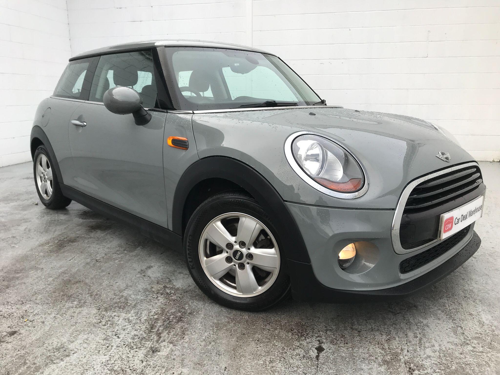 Main listing image - MINI Hatchback