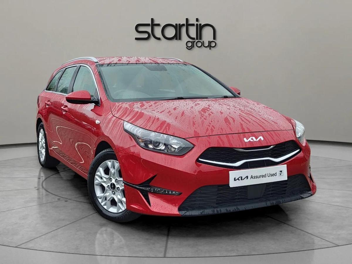 Main listing image - Kia Ceed SW