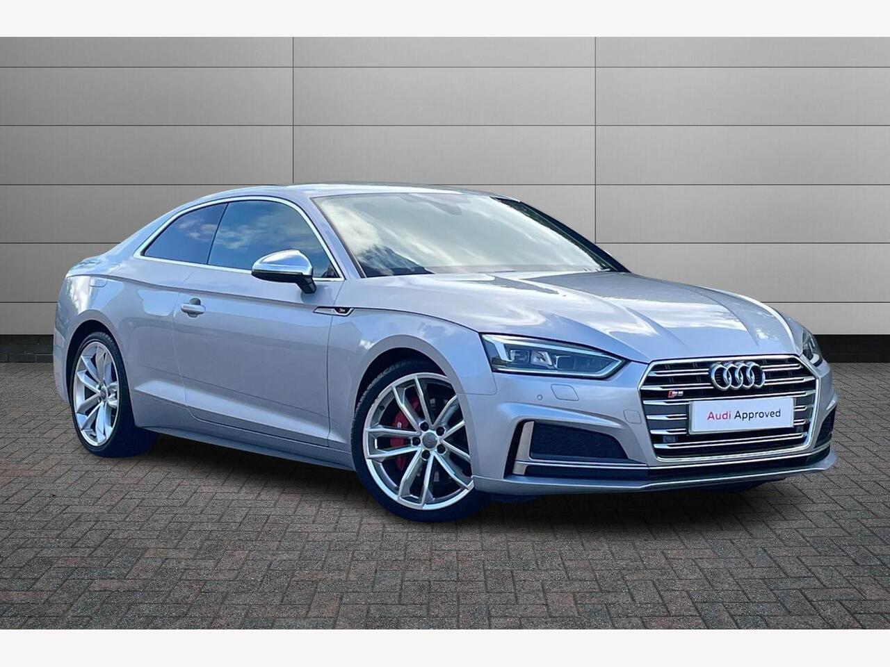 Main listing image - Audi A5