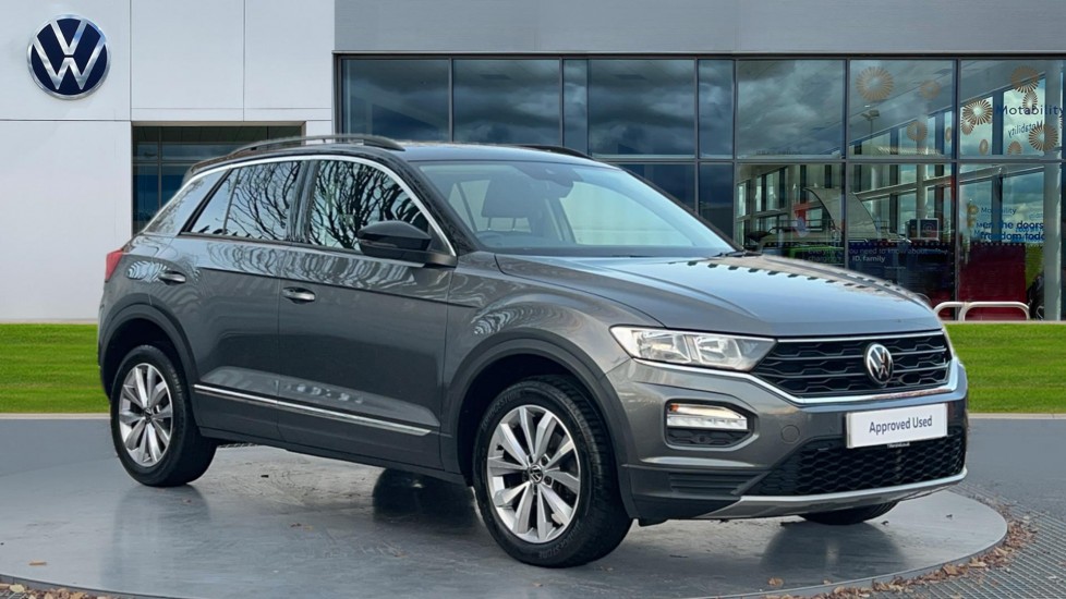 Main listing image - Volkswagen T-Roc