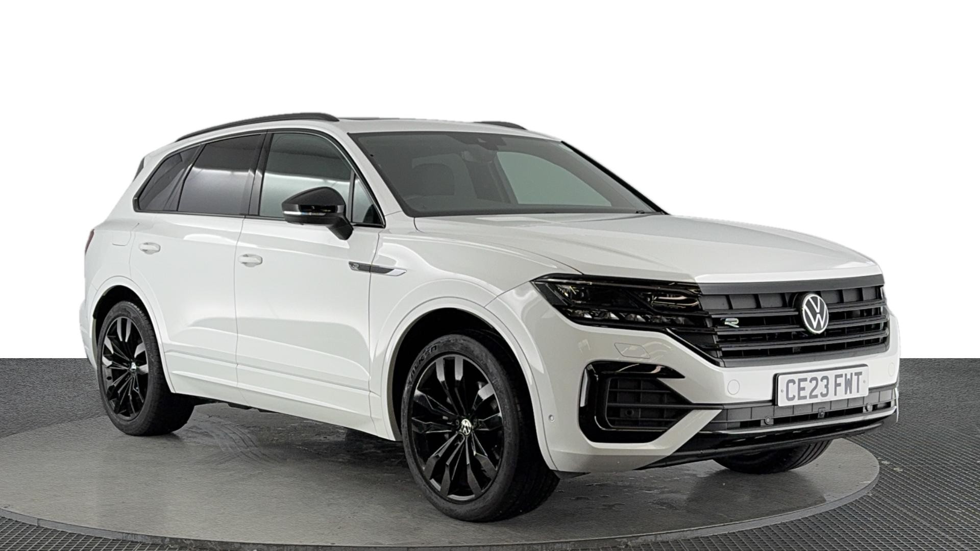 Main listing image - Volkswagen Touareg