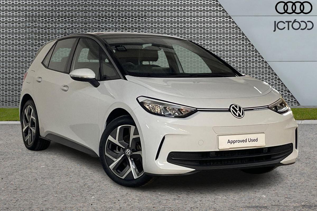 Main listing image - Volkswagen ID.3