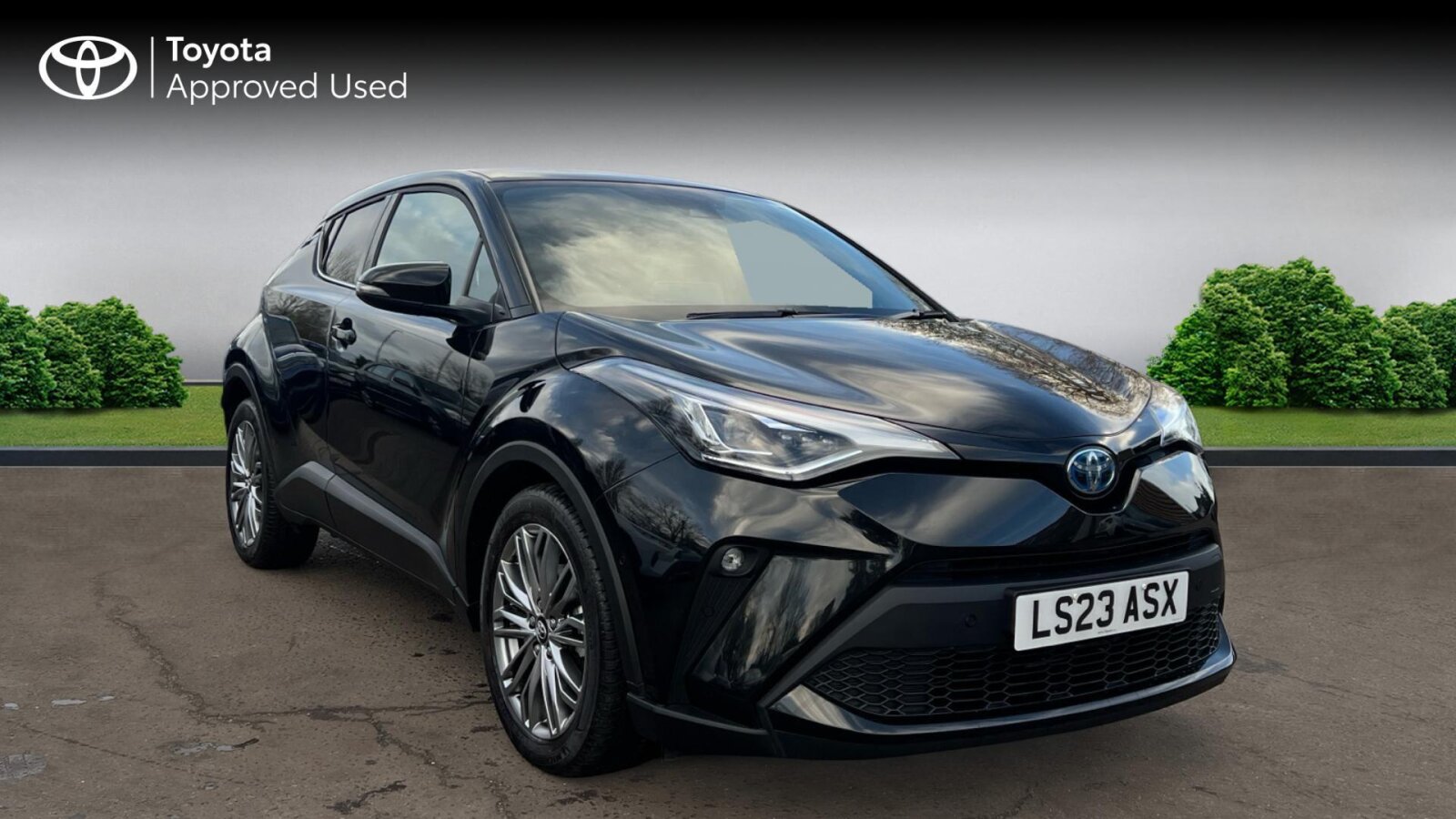 Main listing image - Toyota C-HR