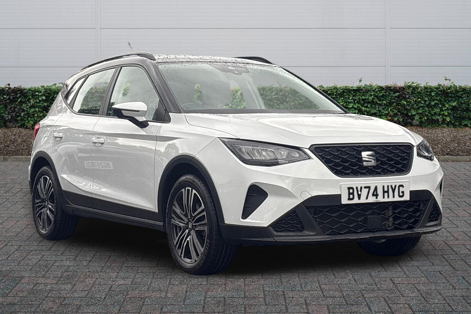 Main listing image - SEAT Arona