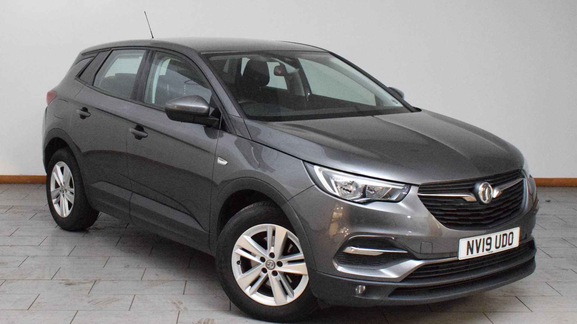 Main listing image - Vauxhall Grandland X