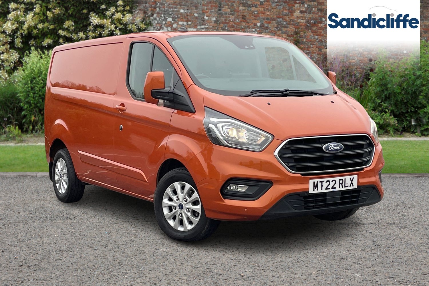 Main listing image - Ford Transit Custom