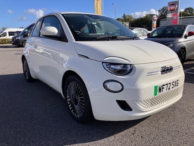 Main listing image - Fiat 500 Electric