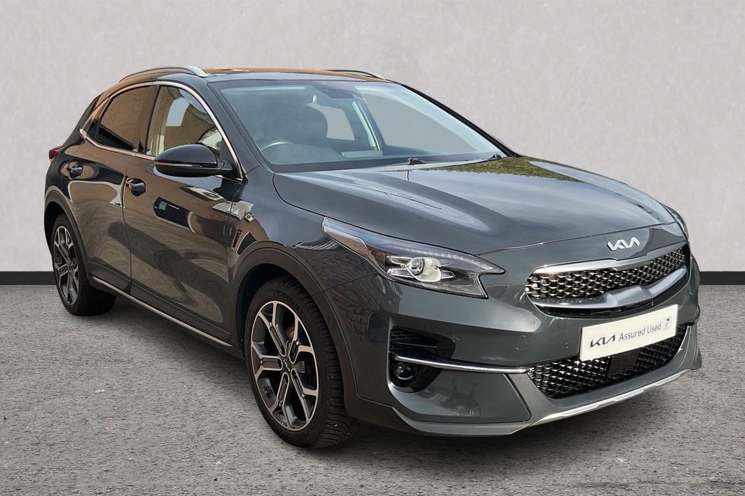 Main listing image - Kia XCeed