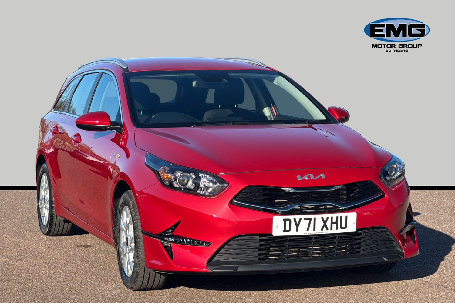 Main listing image - Kia Ceed SW