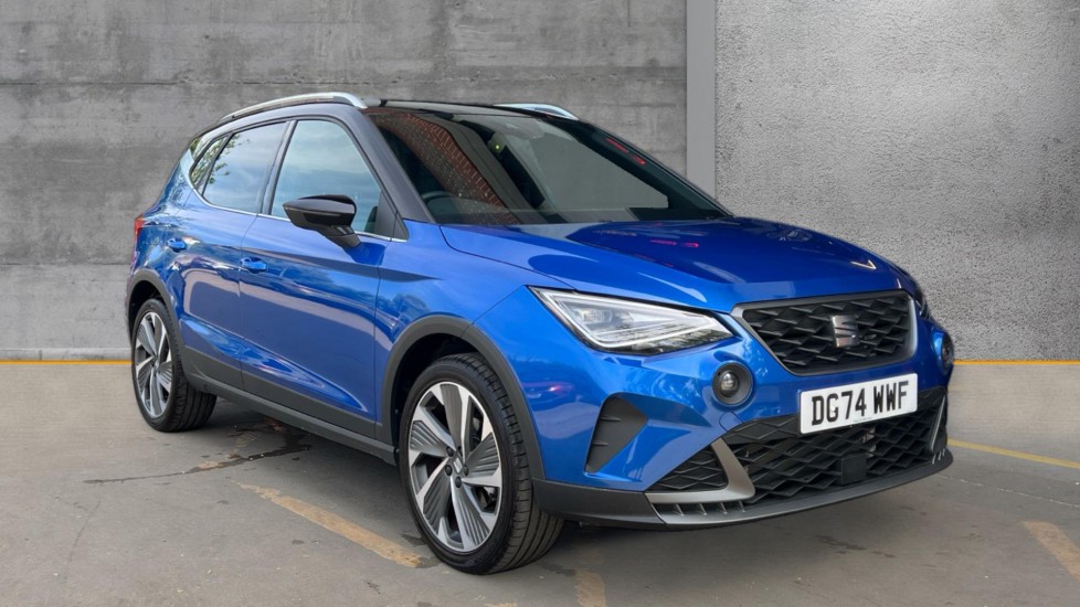 Main listing image - SEAT Arona