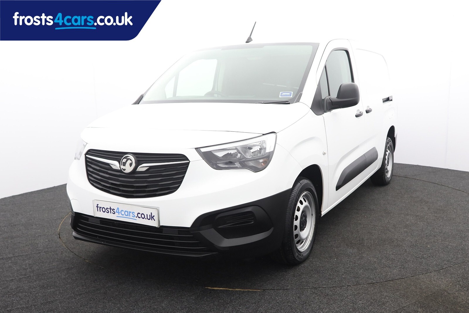 Main listing image - Vauxhall Combo Cargo