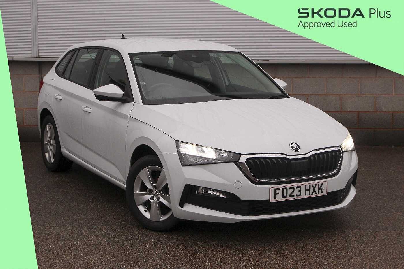 Main listing image - Skoda Scala