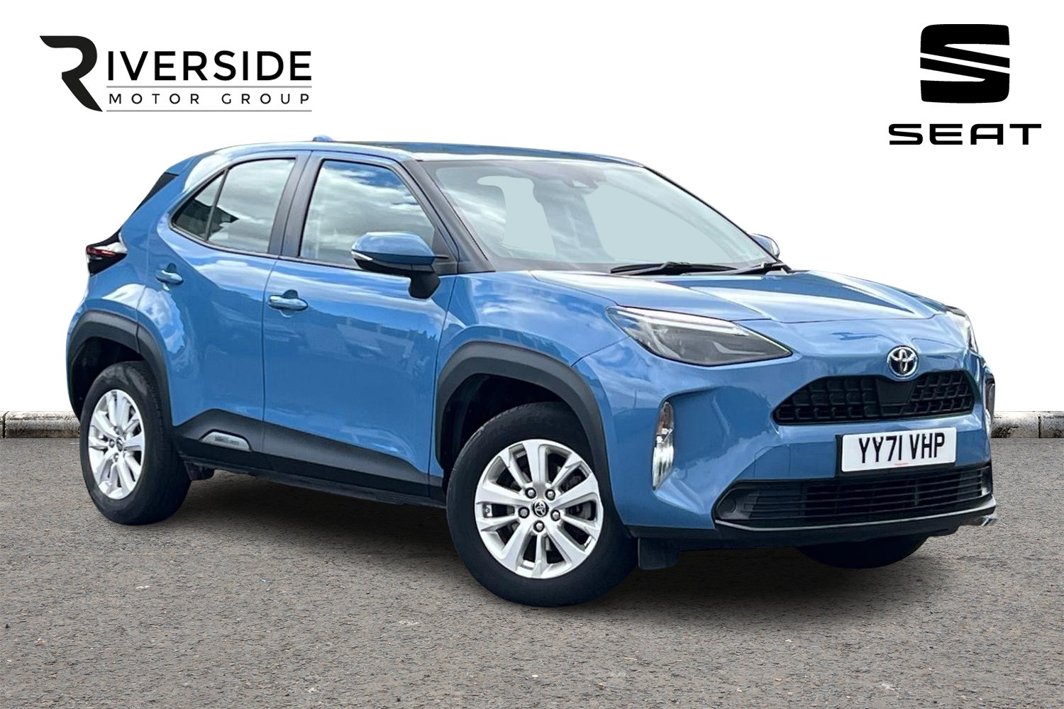 Main listing image - Toyota Yaris Cross