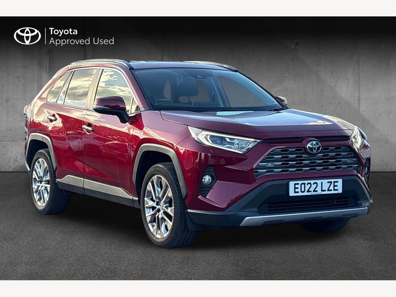Main listing image - Toyota RAV4