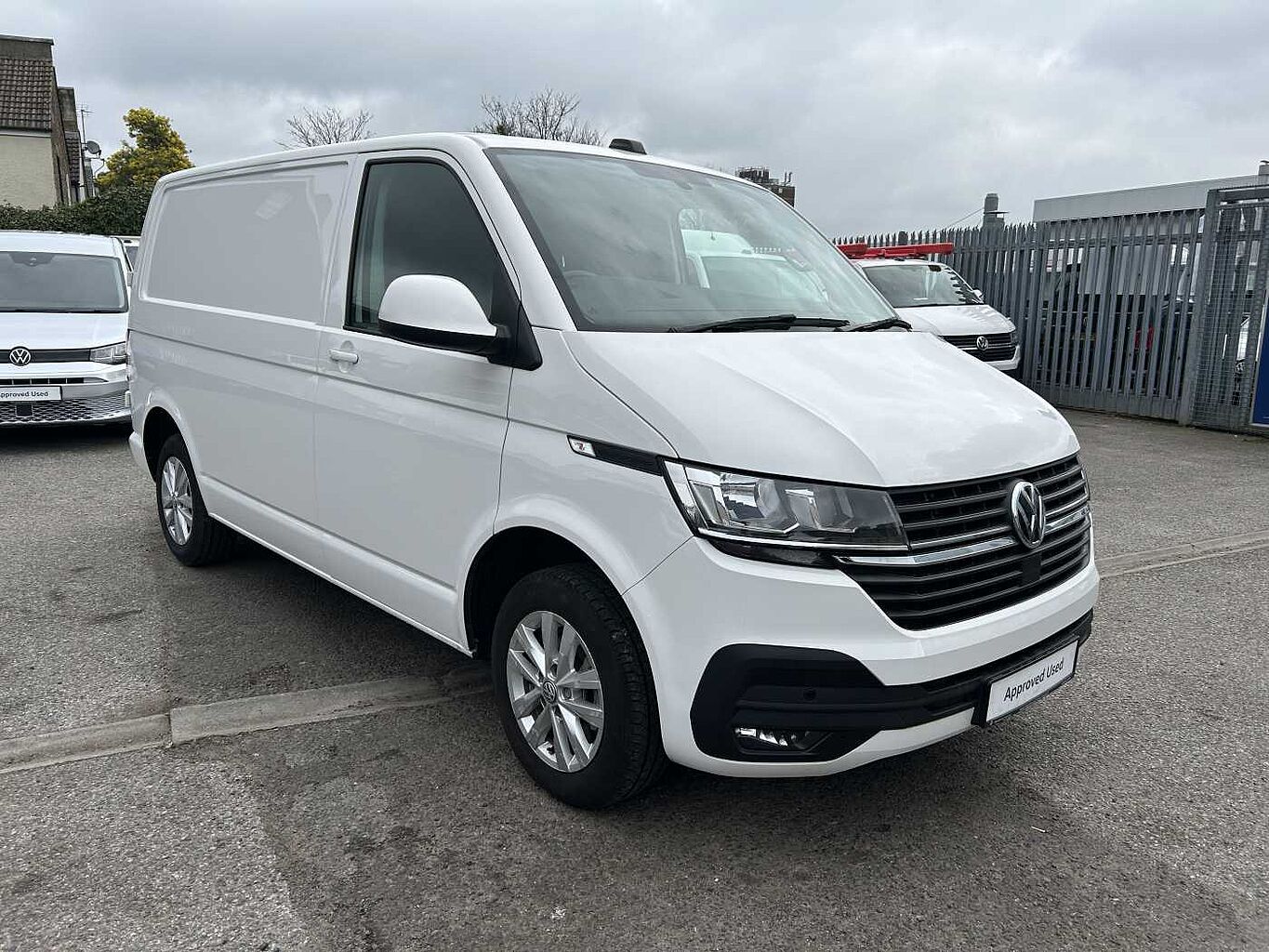 Main listing image - Volkswagen Transporter