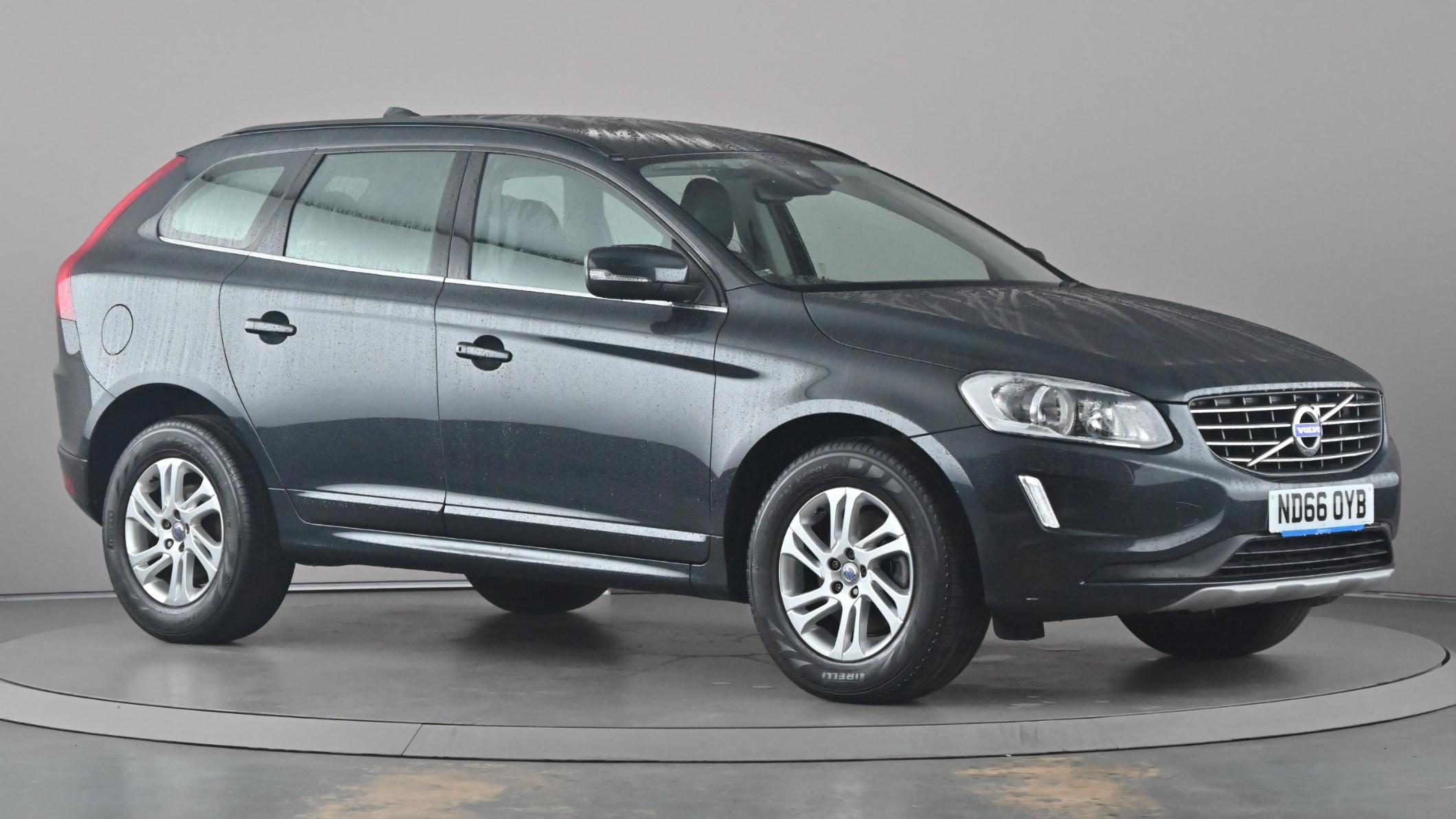 Main listing image - Volvo XC60