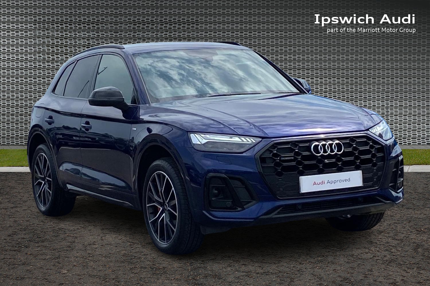 Main listing image - Audi Q5
