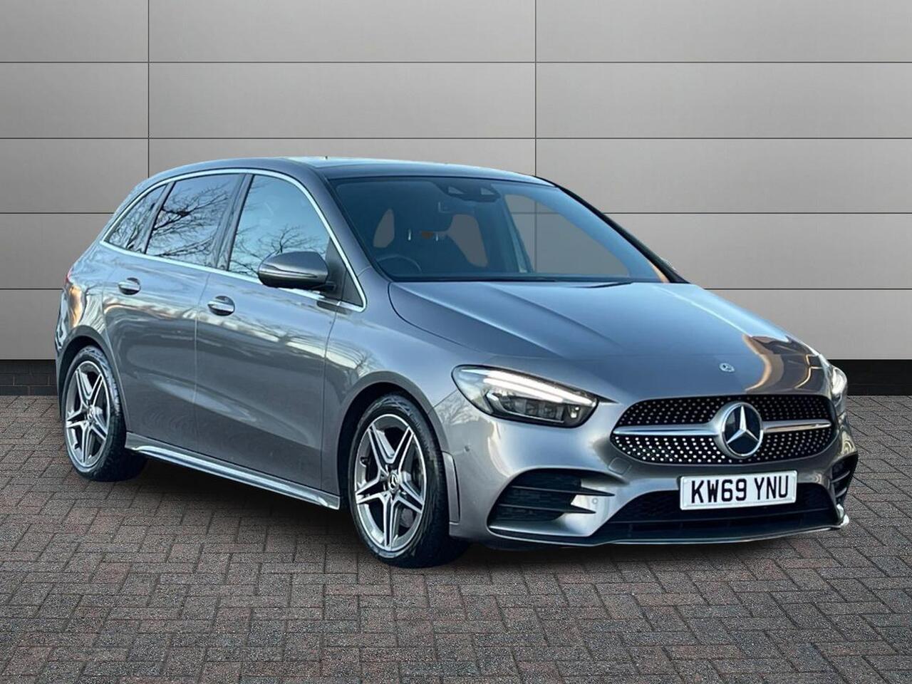 Main listing image - Mercedes-Benz B-Class