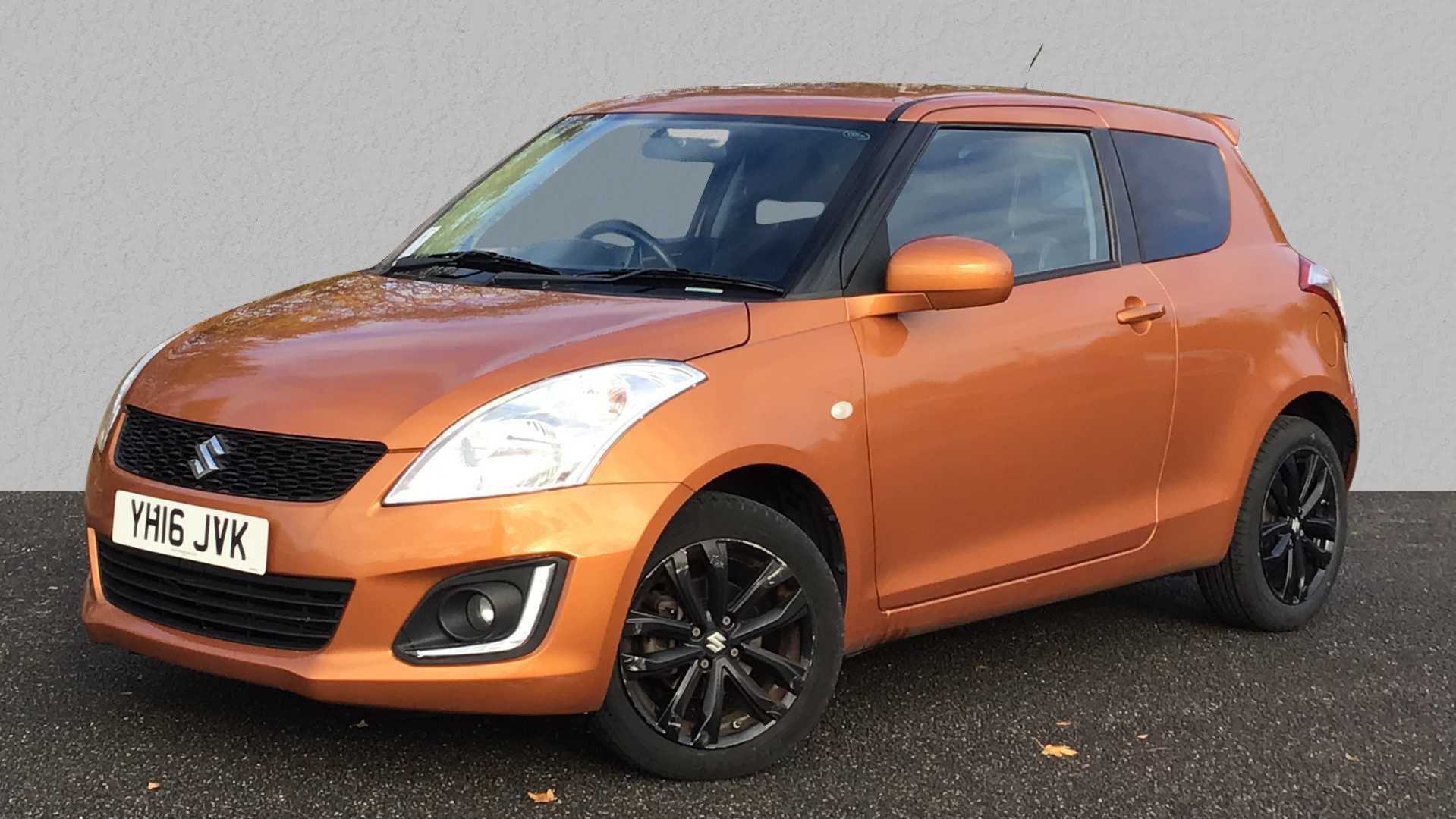 Main listing image - Suzuki Swift