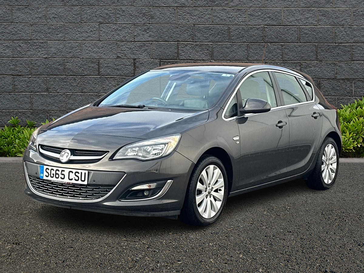 Main listing image - Vauxhall Astra