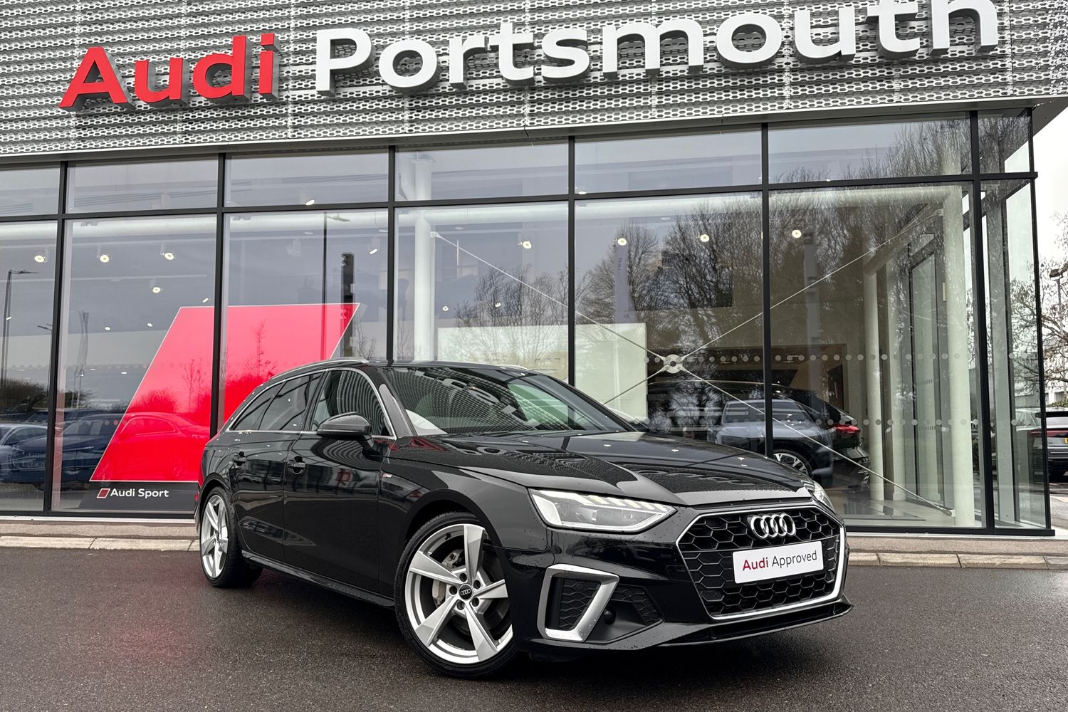 Main listing image - Audi A4 Avant