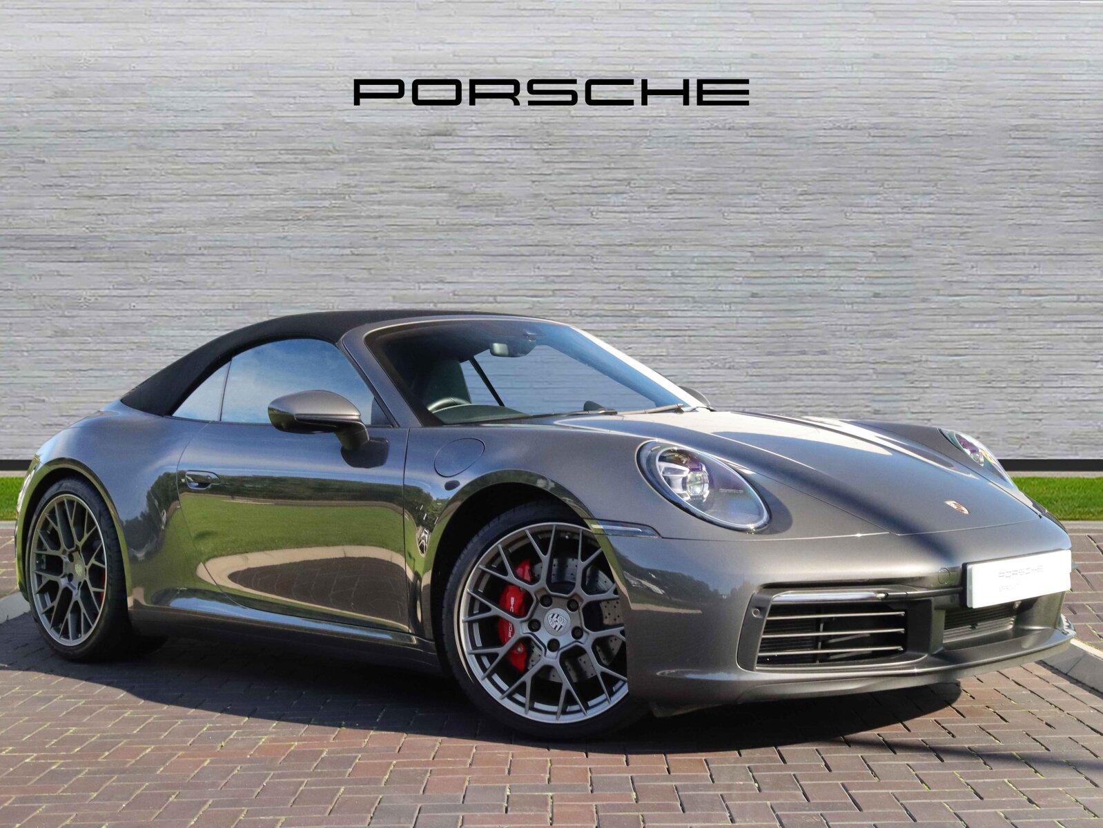 Main listing image - Porsche 911