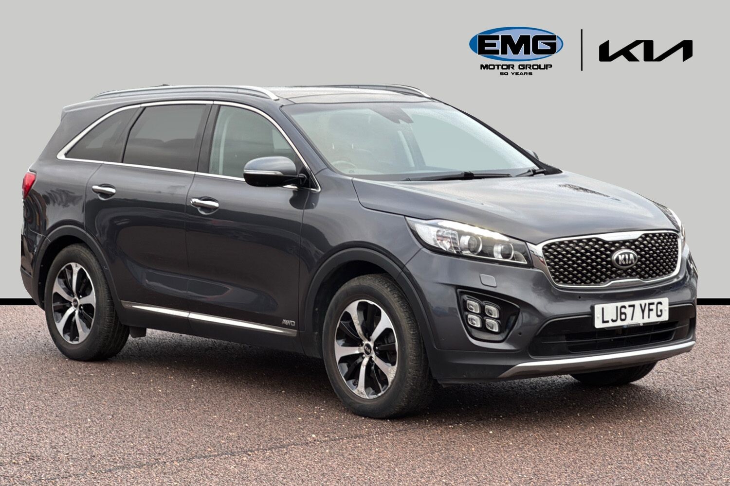 Main listing image - Kia Sorento