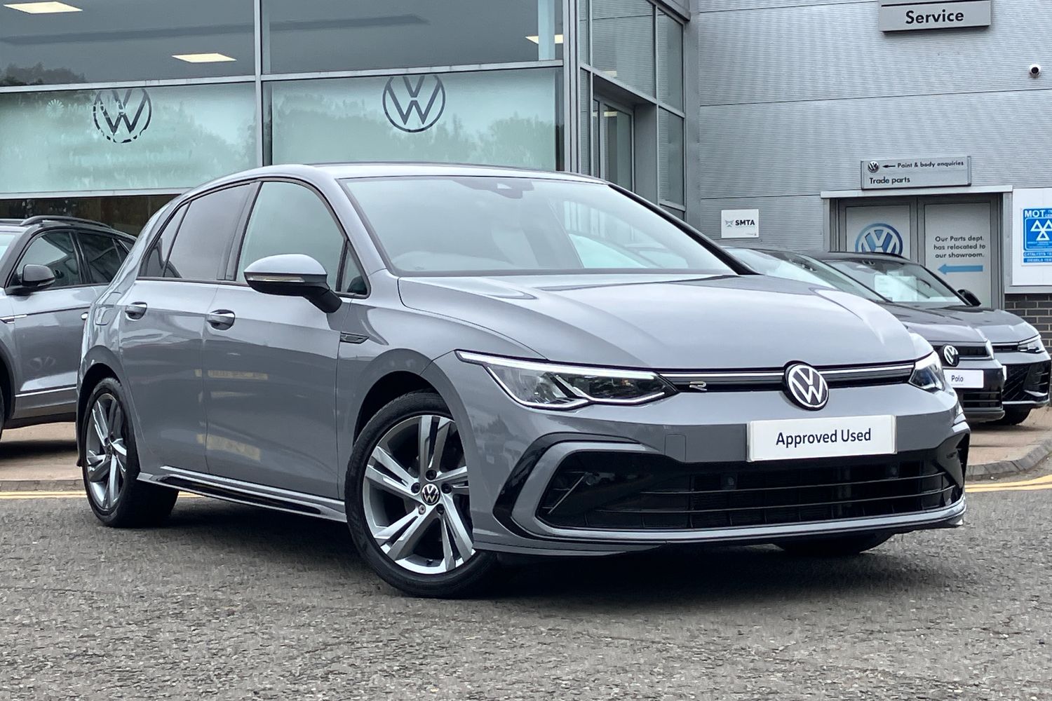 Main listing image - Volkswagen Golf