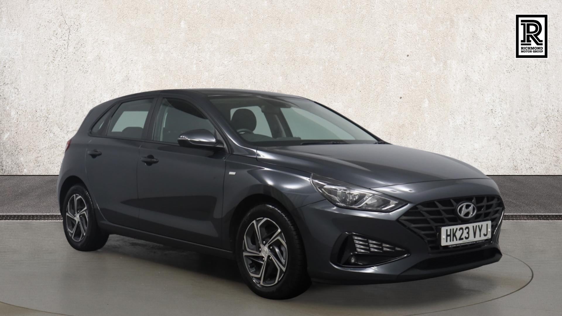Main listing image - Hyundai i30