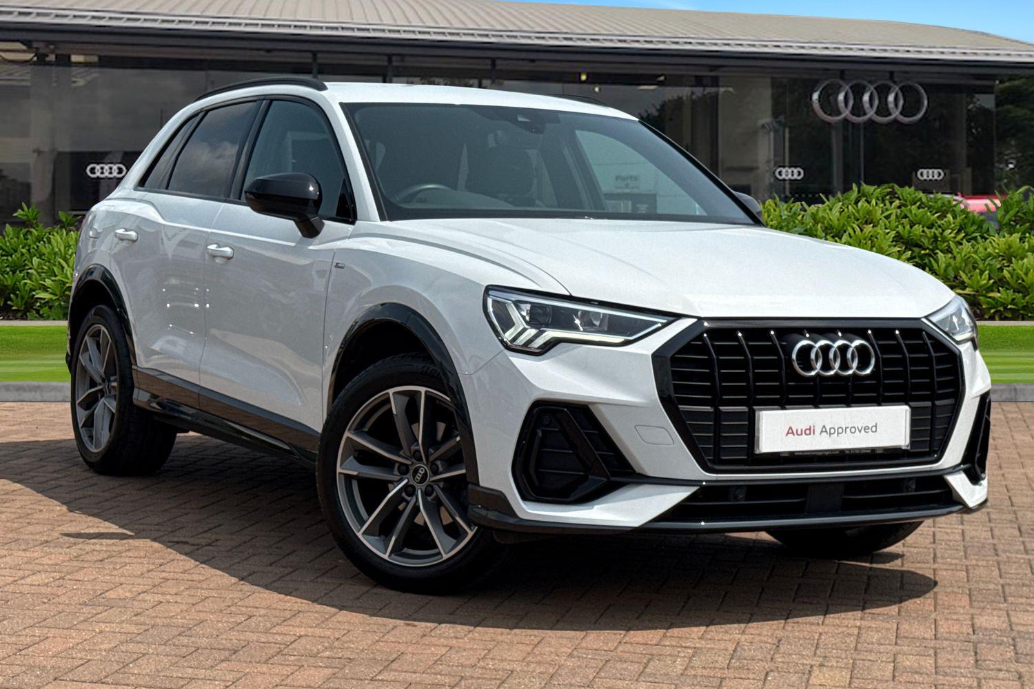 Main listing image - Audi Q3