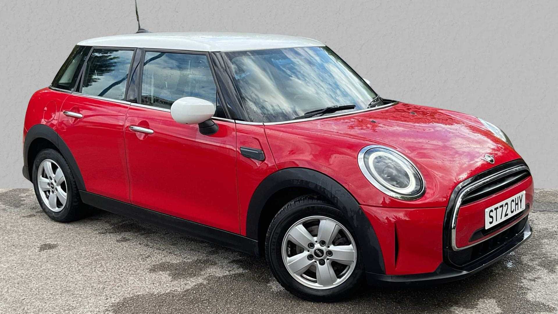 Main listing image - MINI Hatchback 5dr