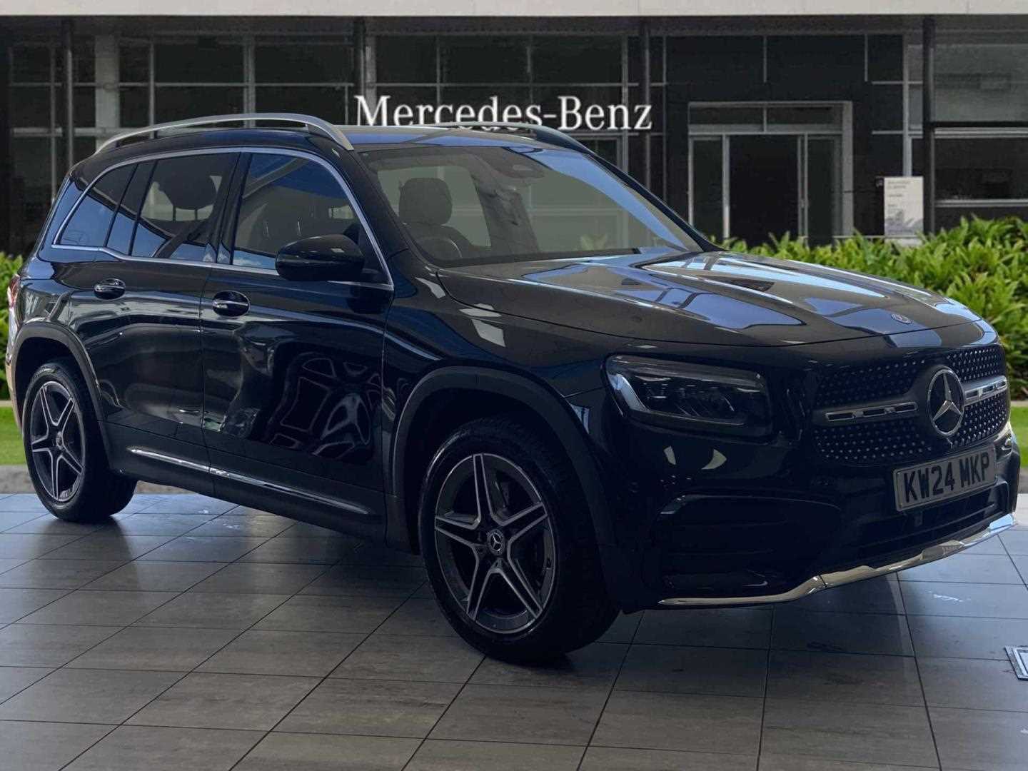 Main listing image - Mercedes-Benz GLB