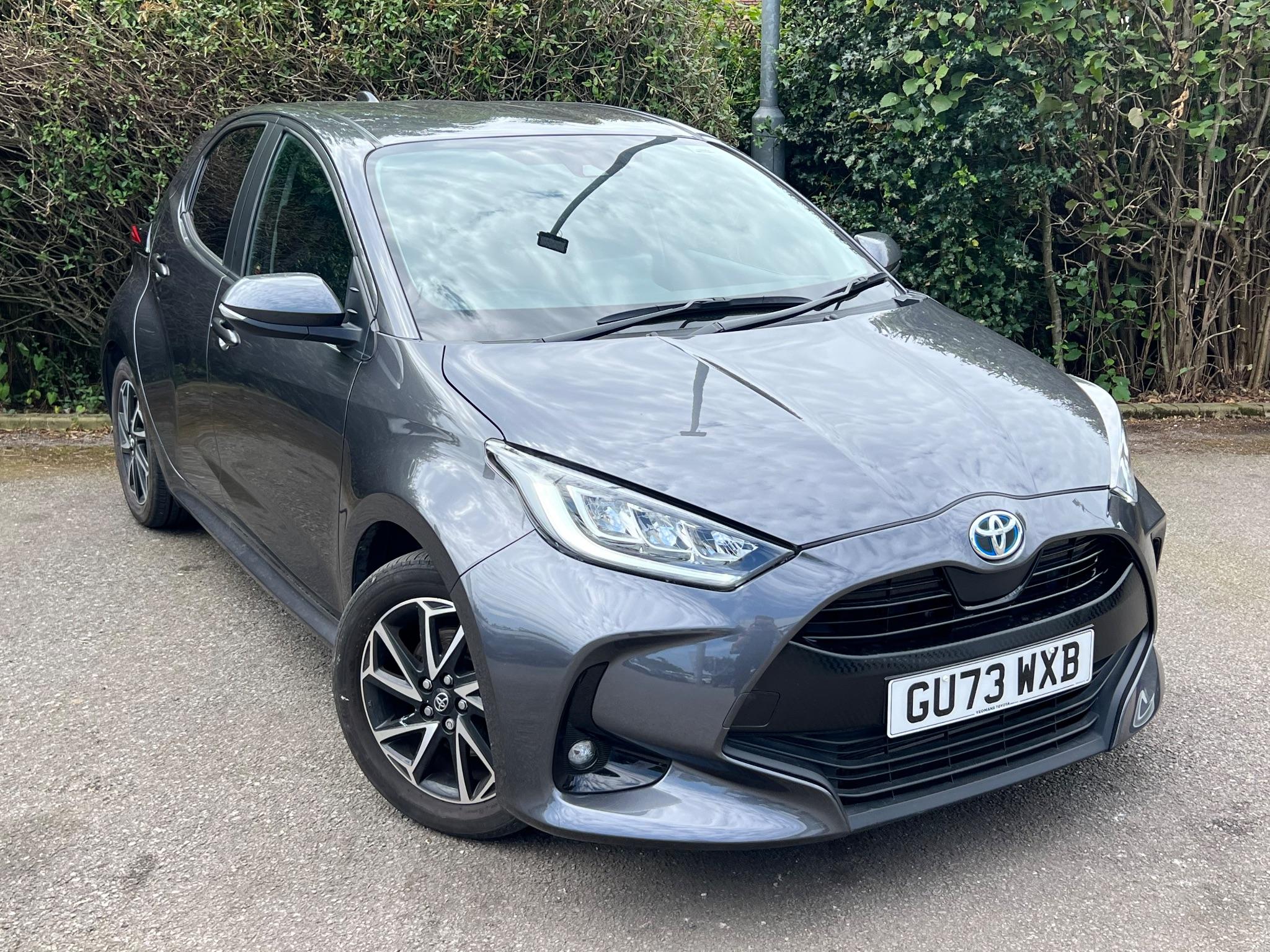 Main listing image - Toyota Yaris
