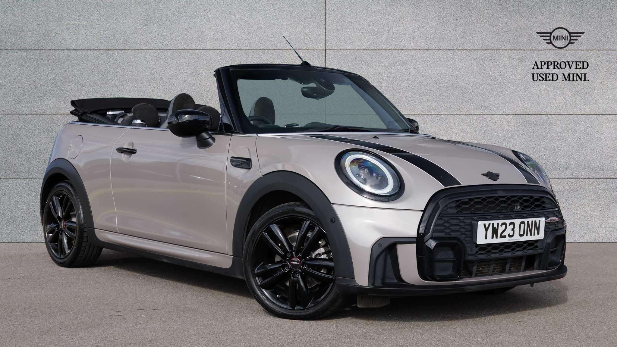 Main listing image - MINI Convertible