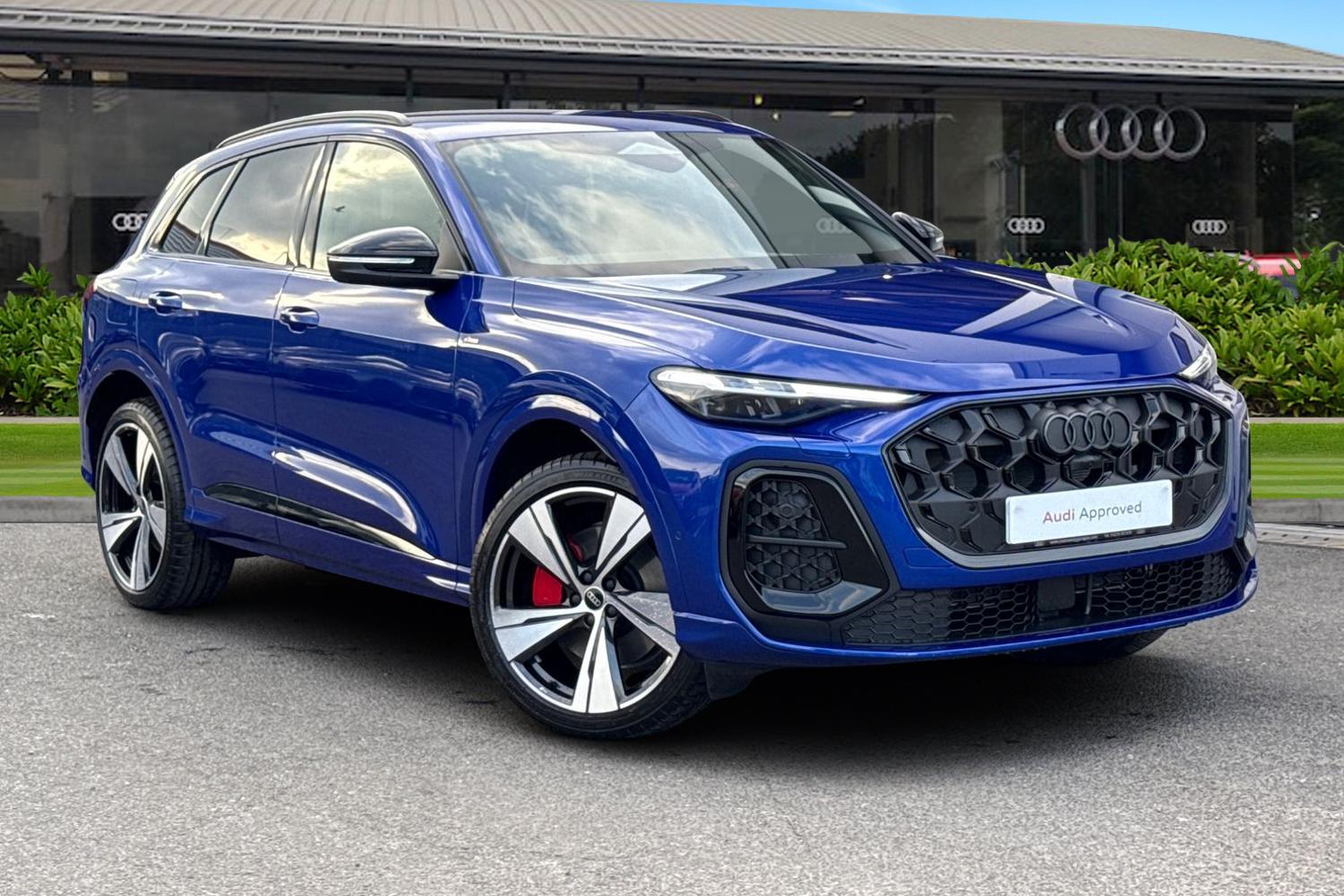 Main listing image - Audi Q5