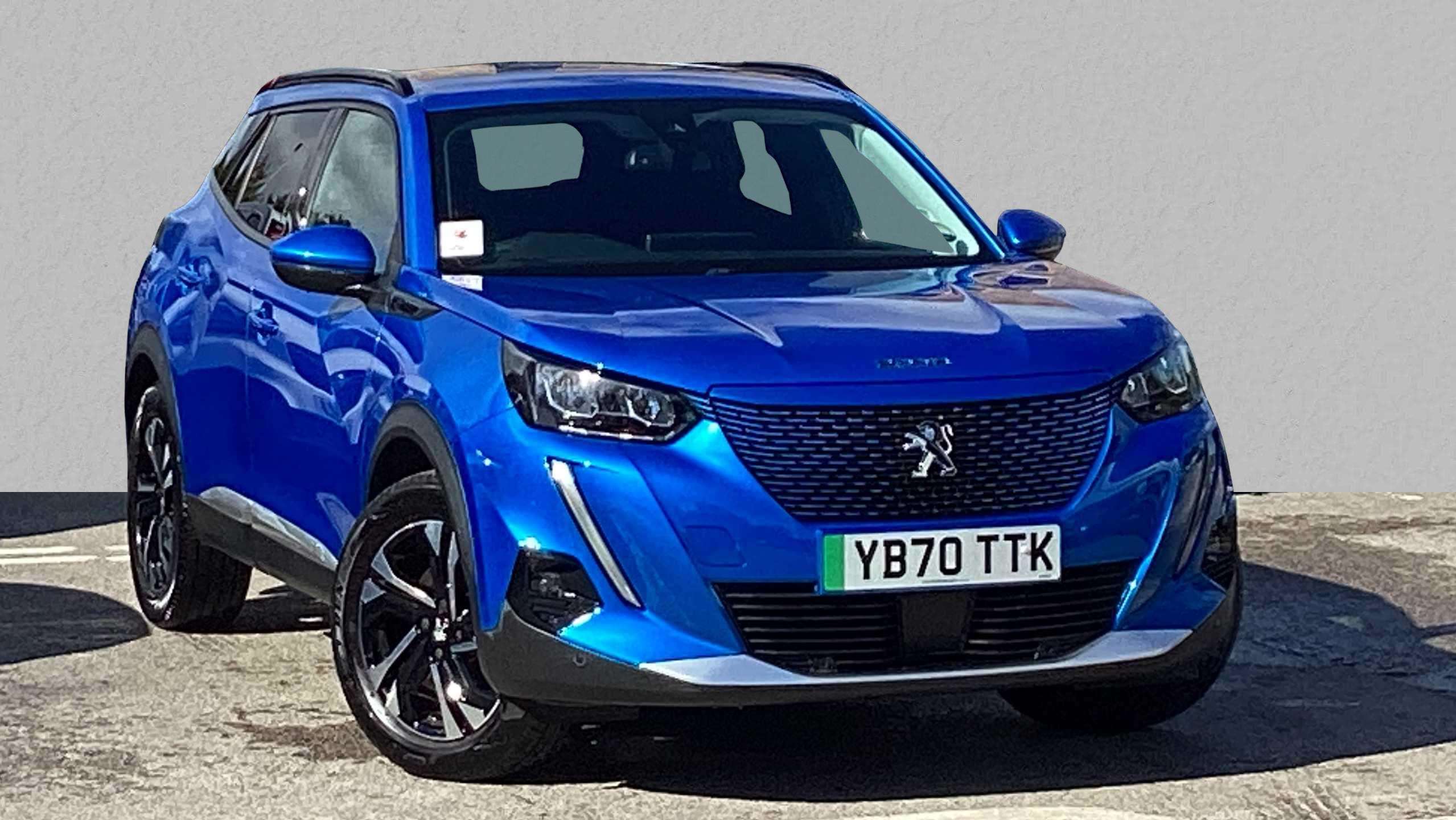 Main listing image - Peugeot e-2008