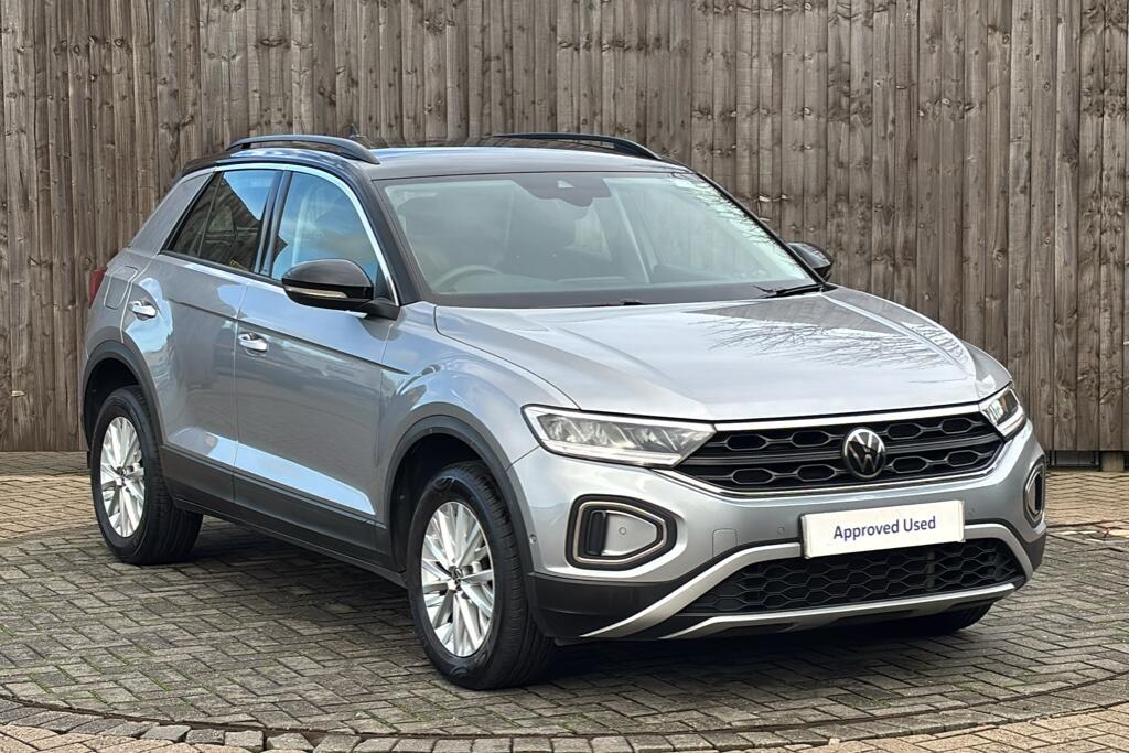 Main listing image - Volkswagen T-Roc